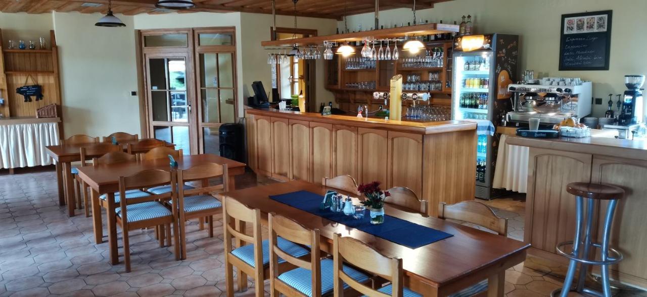Hotel Zlaty Potok Nicov  Zewnętrze zdjęcie