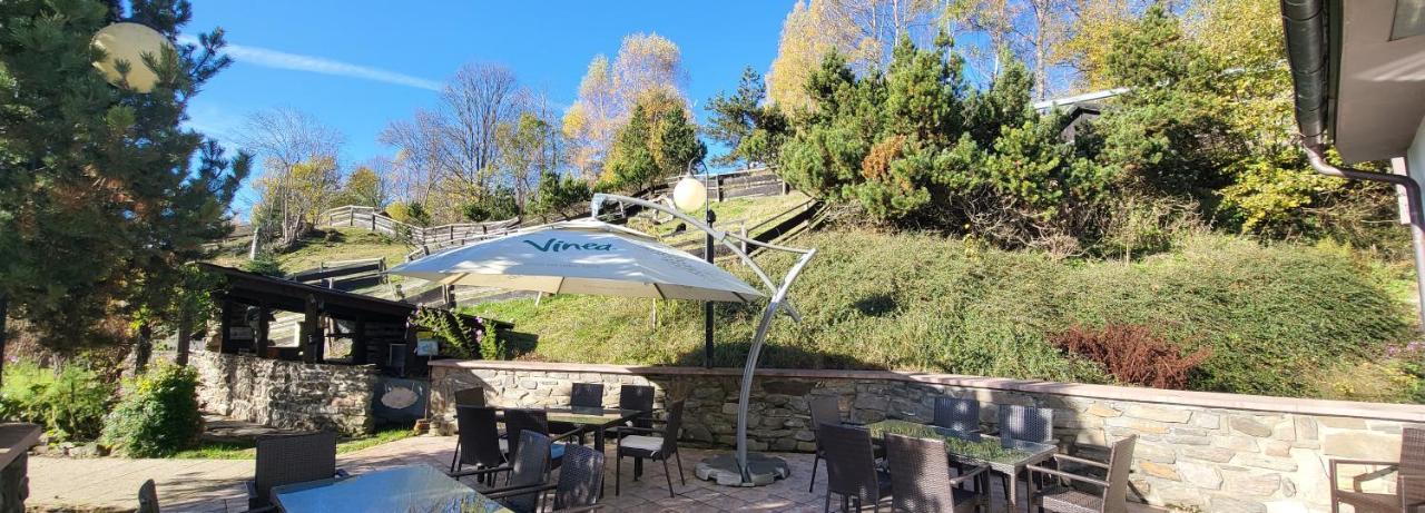 Hotel Zlaty Potok Nicov  Zewnętrze zdjęcie